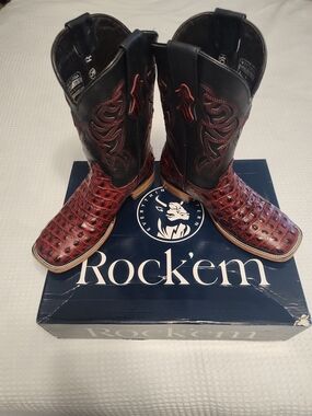 Rock'em Men's Red Croc-Embossed Western Boots